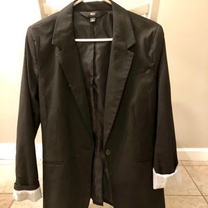 Women’s Black Blazer